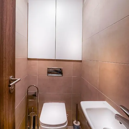 Apartment Blackberry